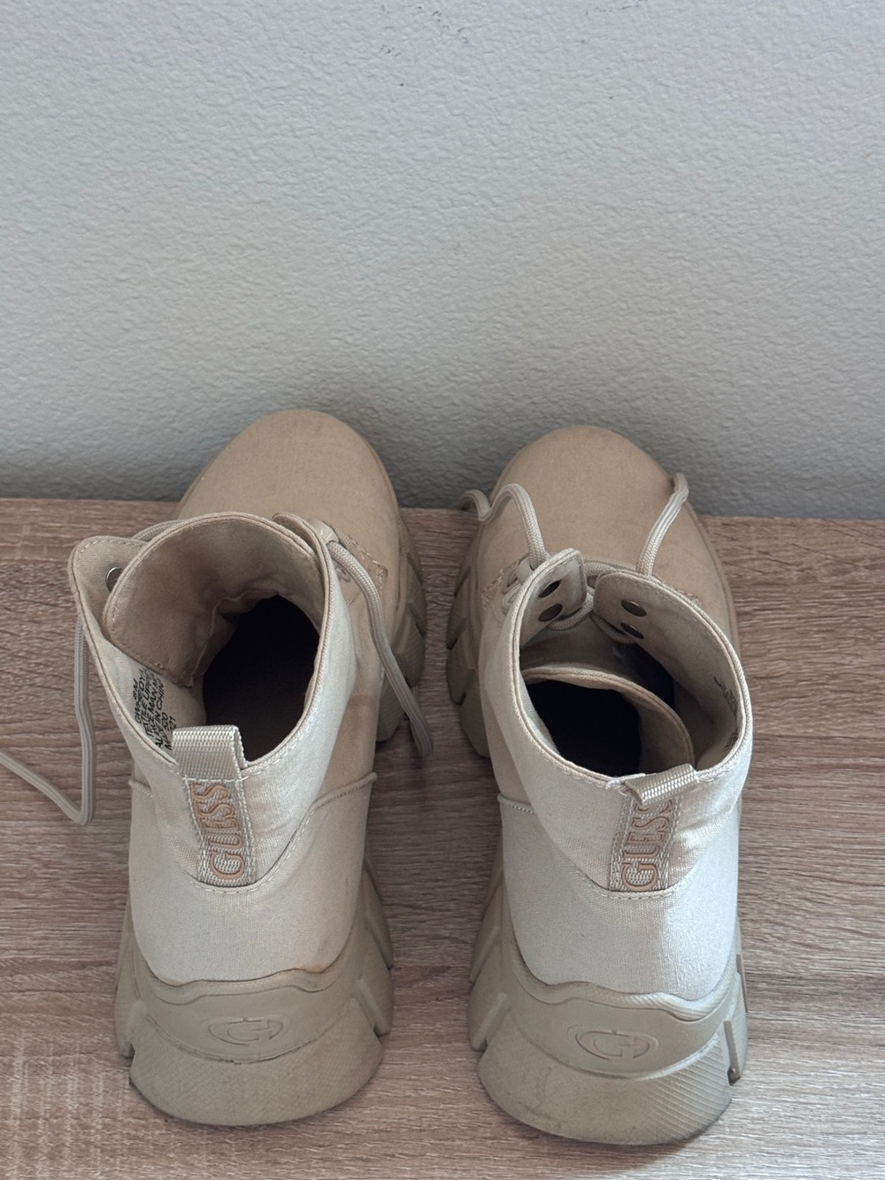GUESS Beige Canvas Chunky Combat Ankle Boots Size 8 - Picture 3 of 5